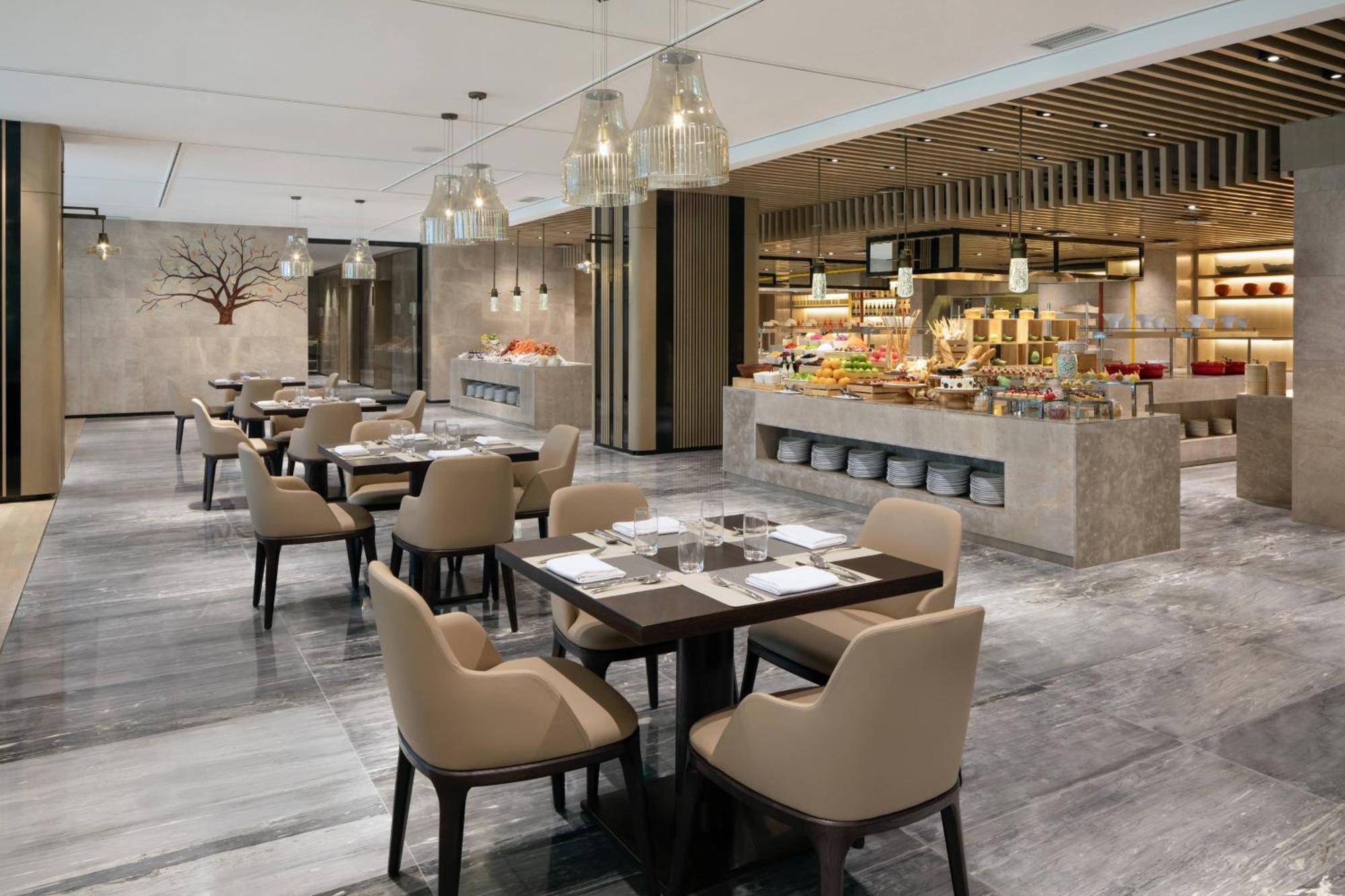 Hotel Courtyard By Marriott Zhengzhou Airport Esterno foto